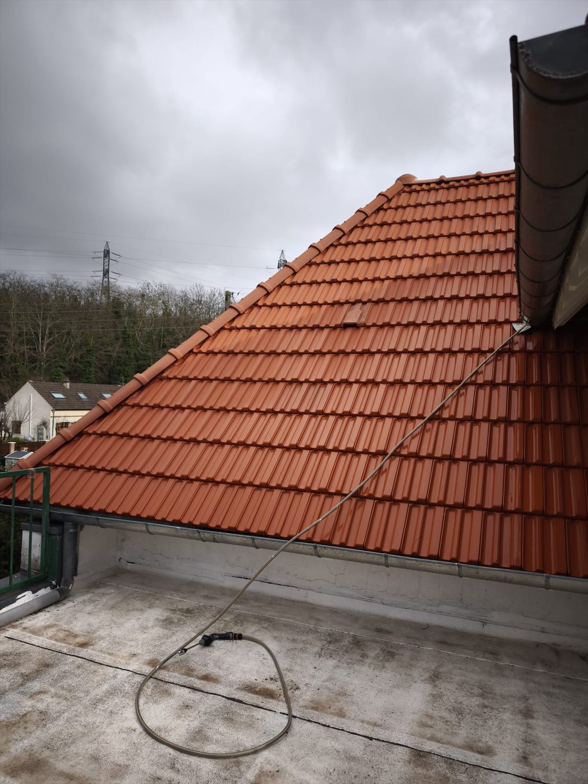 Nettoyage et rénovation extérieure réalisés par M. CEBOTARI Couverture